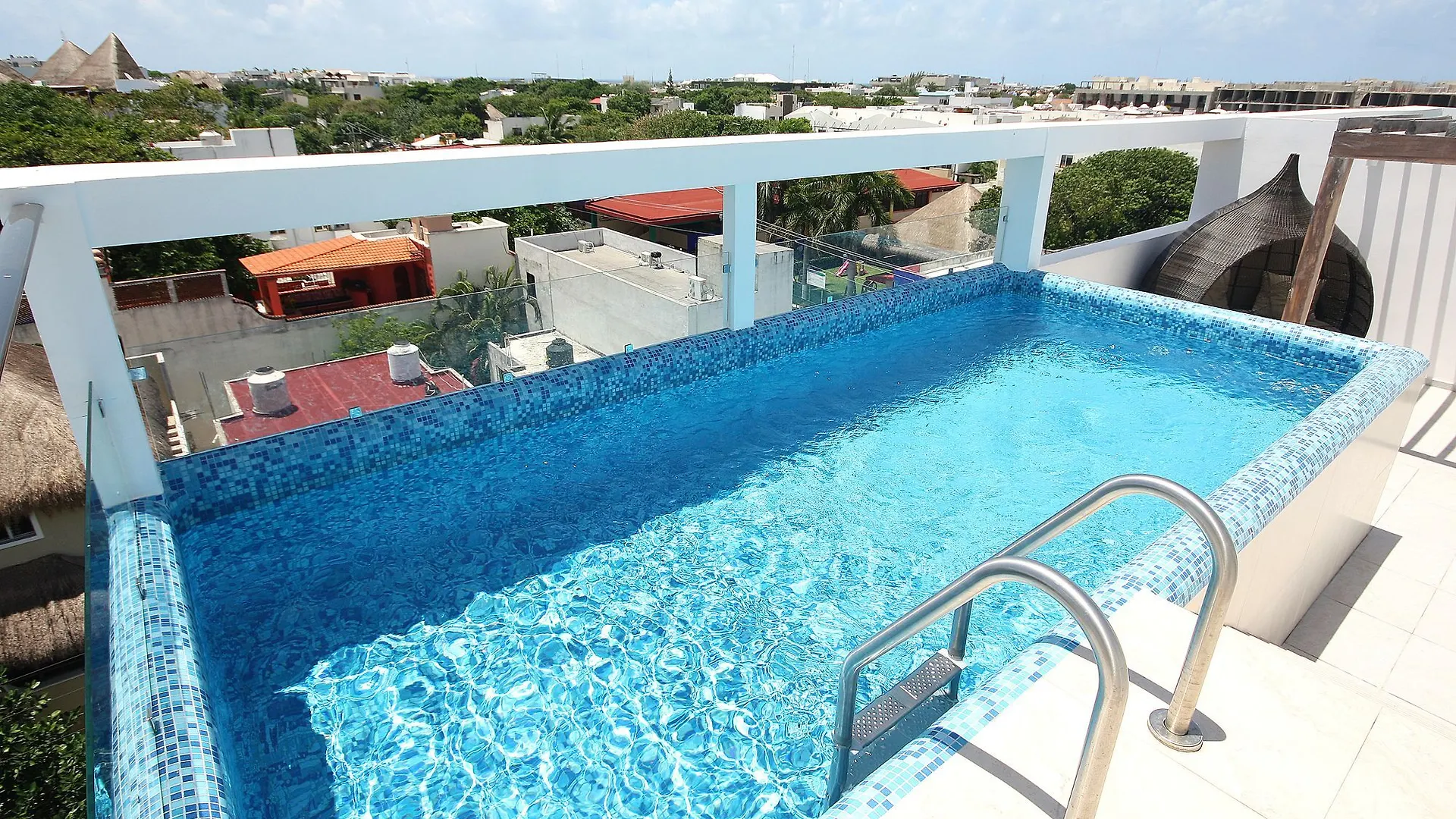 Menesse Apartment 25 26-04 By Imexico Playa del Carmen